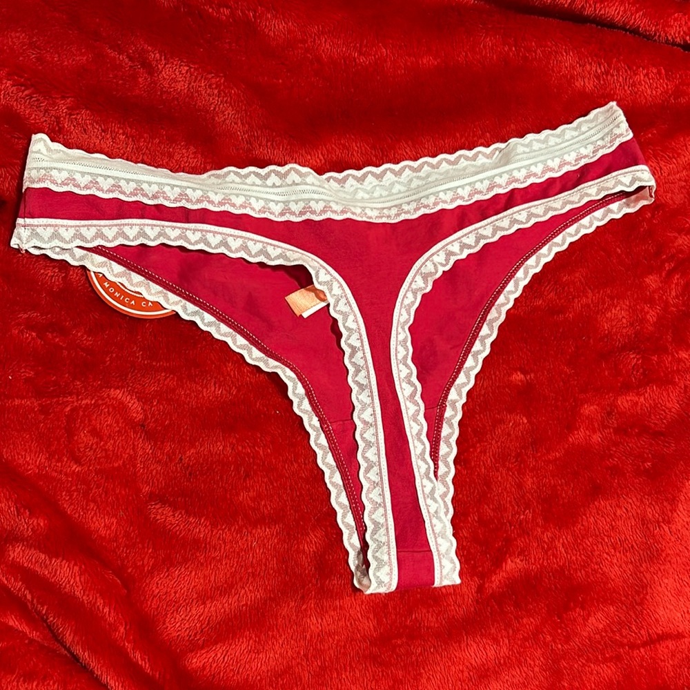 Splendies Women Thong - Medium 
Just bought all with tags. #Splendies